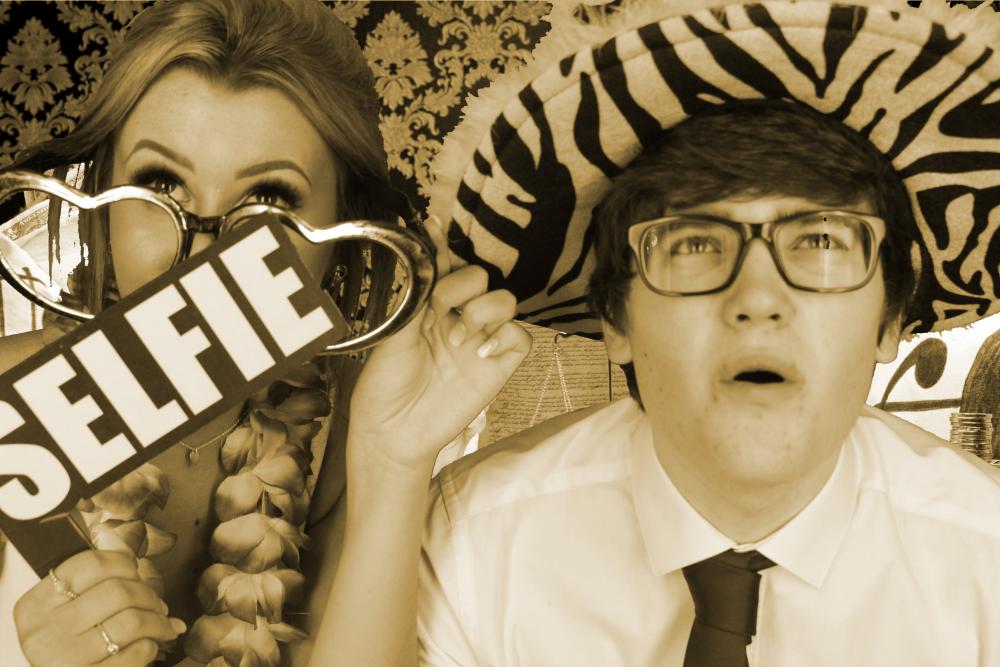 Mr & Mrs Davis | View more photos from the event at gallery.myphotoboothexperience.co.uk/u/MyPhotoBoothExperienceLtd/Mr-Mrs-Davis